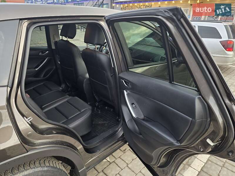 Внедорожник / Кроссовер Mazda CX-5 2016 в Ивано-Франковске