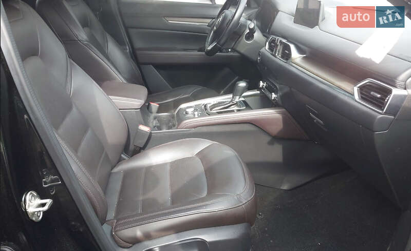 Внедорожник / Кроссовер Mazda CX-5 2019 в Киеве