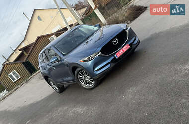 Внедорожник / Кроссовер Mazda CX-5 2017 в Киеве