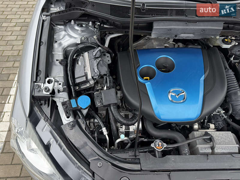 Внедорожник / Кроссовер Mazda CX-5 2013 в Луцке