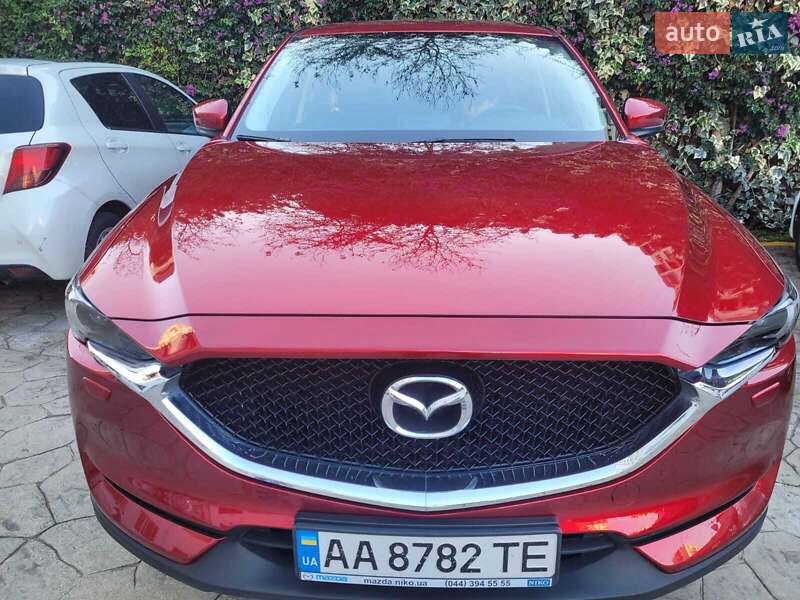 Внедорожник / Кроссовер Mazda CX-5 2017 в Киеве