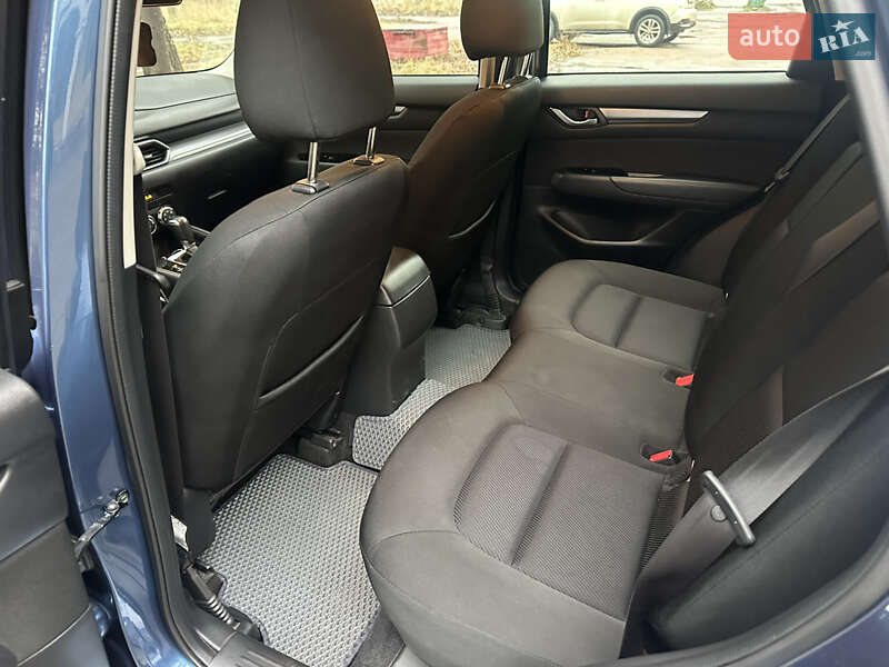 Внедорожник / Кроссовер Mazda CX-5 2018 в Киеве фото 20 Внедорожник / Кроссовер Mazda CX-5 2018 в Киеве