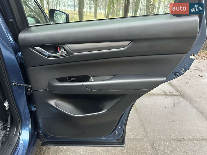 Внедорожник / Кроссовер Mazda CX-5 2018 в Киеве фото 23 Внедорожник / Кроссовер Mazda CX-5 2018 в Киеве