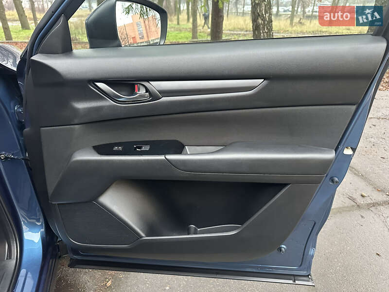 Внедорожник / Кроссовер Mazda CX-5 2018 в Киеве фото 26 Внедорожник / Кроссовер Mazda CX-5 2018 в Киеве