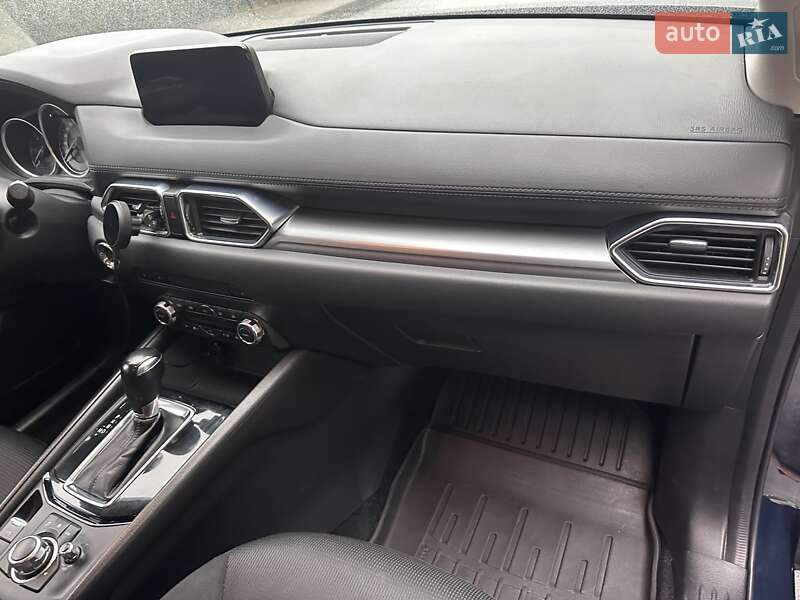 Внедорожник / Кроссовер Mazda CX-5 2018 в Киеве фото 16 Внедорожник / Кроссовер Mazda CX-5 2018 в Киеве