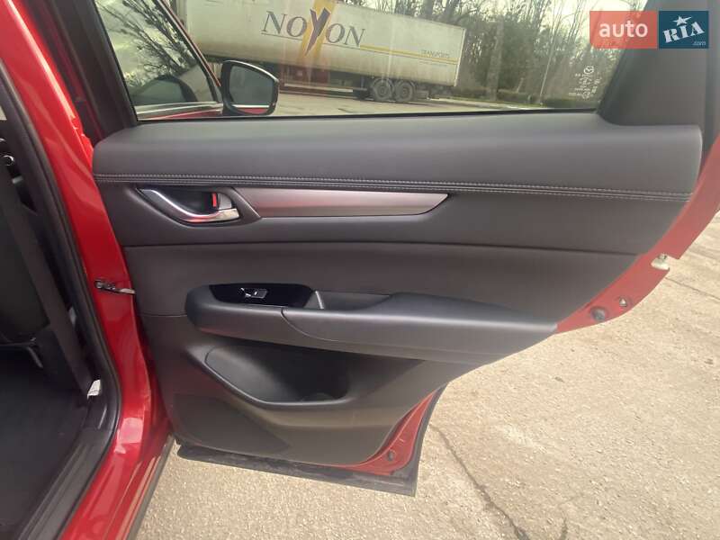 Внедорожник / Кроссовер Mazda CX-5 2017 в Харькове