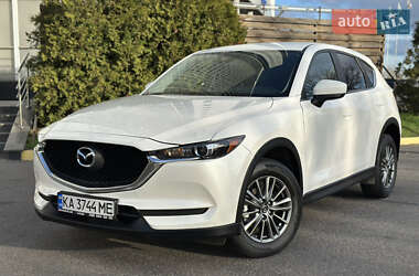Внедорожник / Кроссовер Mazda CX-5 2017 в Киеве
