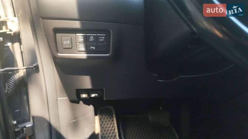 Позашляховик / Кросовер Mazda CX-5 2018 в Львові