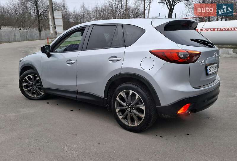 Внедорожник / Кроссовер Mazda CX-5 2015 в Лысянке