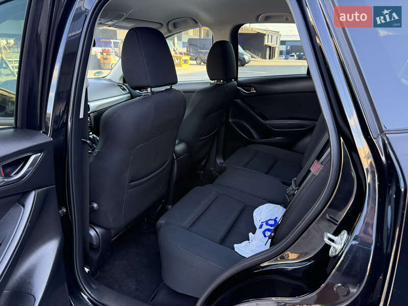 Внедорожник / Кроссовер Mazda CX-5 2015 в Ровно