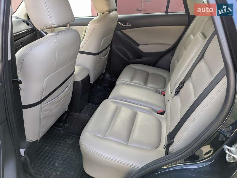 Внедорожник / Кроссовер Mazda CX-5 2014 в Черновцах