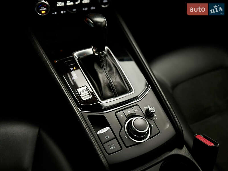 Внедорожник / Кроссовер Mazda CX-5 2018 в Киеве