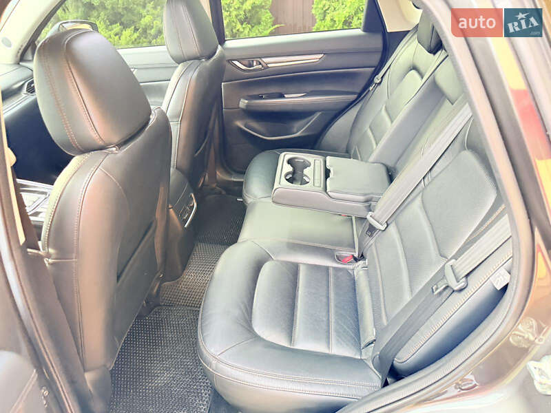 Внедорожник / Кроссовер Mazda CX-5 2017 в Харькове