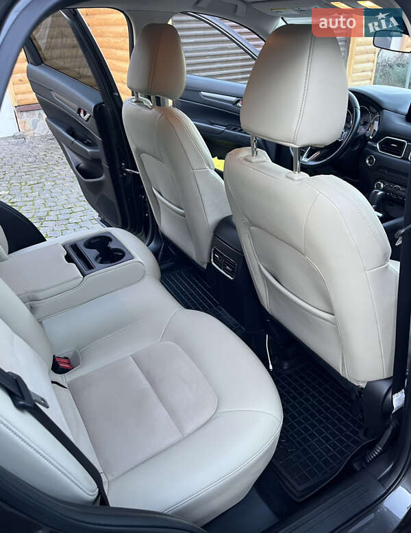 Внедорожник / Кроссовер Mazda CX-5 2017 в Умани