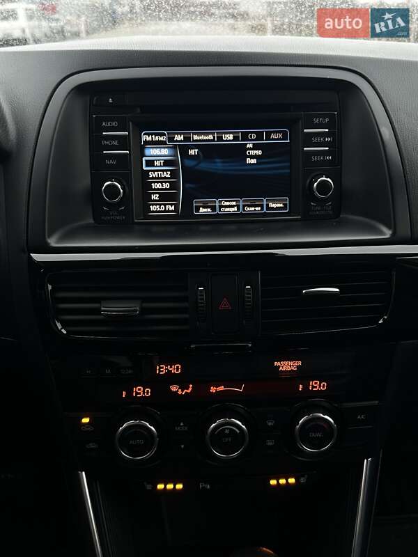 Внедорожник / Кроссовер Mazda CX-5 2014 в Нововолынске