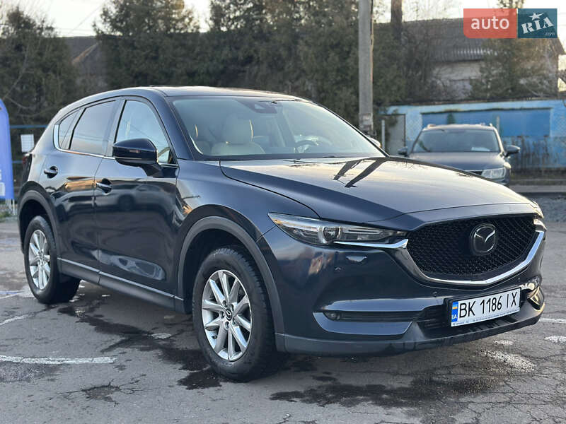 Внедорожник / Кроссовер Mazda CX-5 2018 в Дубно