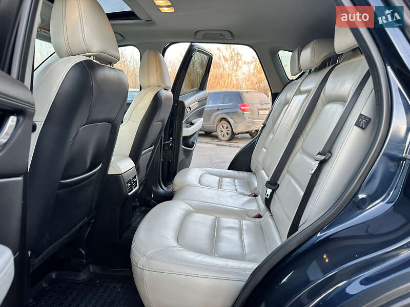 Внедорожник / Кроссовер Mazda CX-5 2018 в Дубно