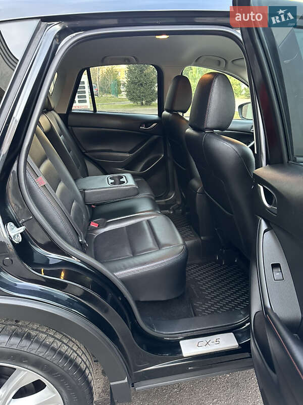 Внедорожник / Кроссовер Mazda CX-5 2014 в Ровно