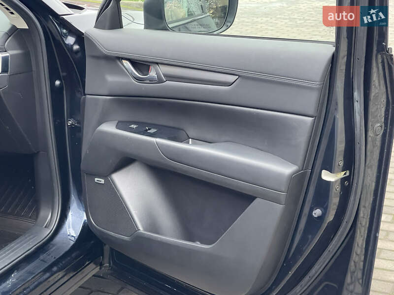 Внедорожник / Кроссовер Mazda CX-5 2017 в Полтаве