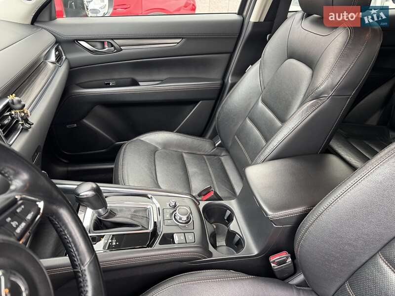 Внедорожник / Кроссовер Mazda CX-5 2017 в Николаеве