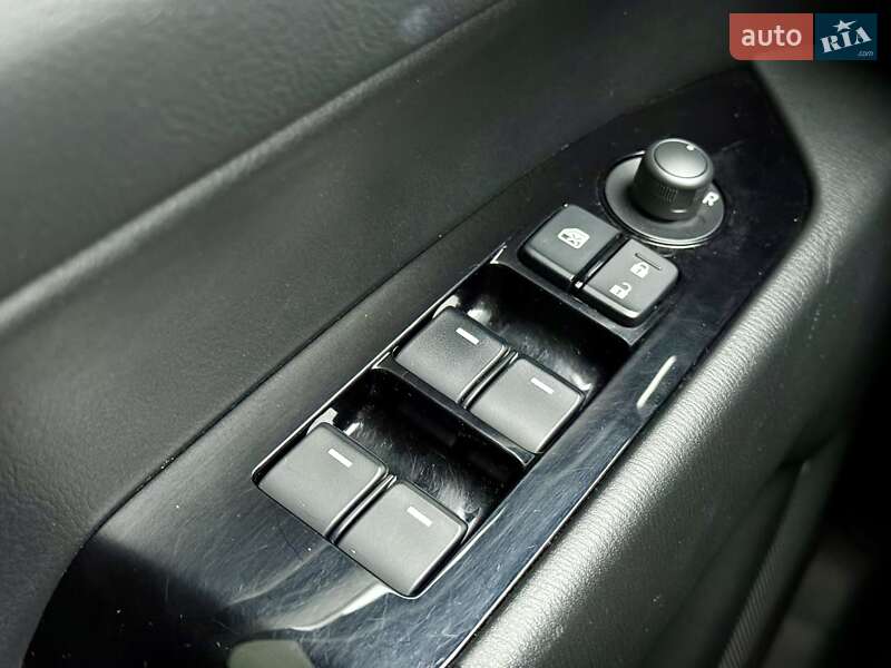 Внедорожник / Кроссовер Mazda CX-5 2023 в Харькове