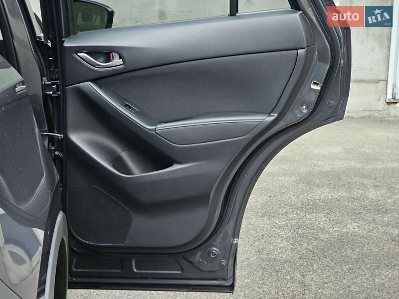 Внедорожник / Кроссовер Mazda CX-5 2015 в Киеве