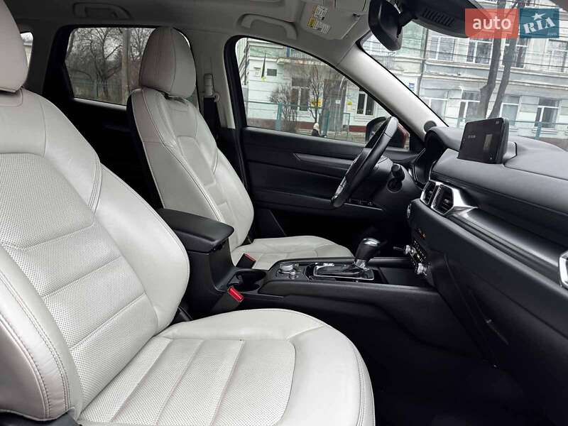 Внедорожник / Кроссовер Mazda CX-5 2020 в Киеве