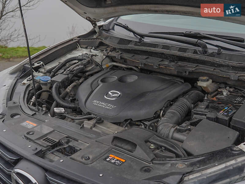 Внедорожник / Кроссовер Mazda CX-5 2017 в Днепре