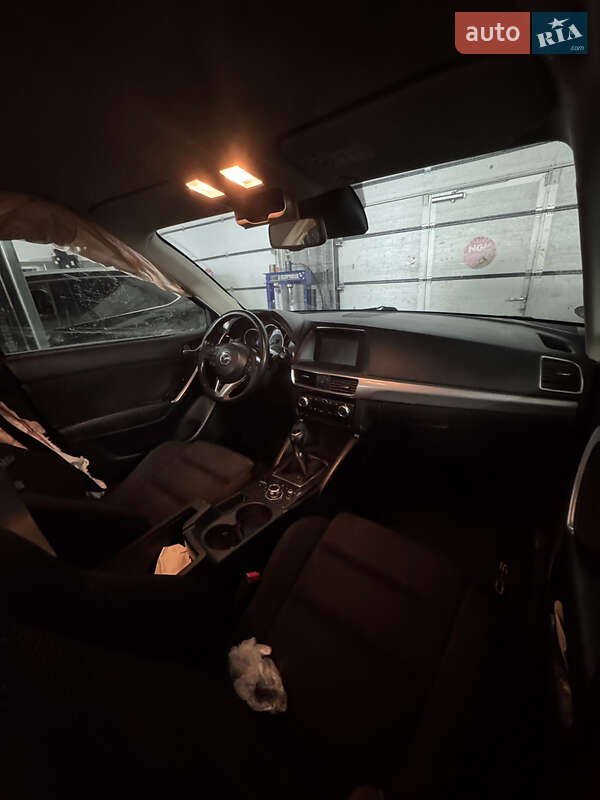 Внедорожник / Кроссовер Mazda CX-5 2015 в Брошневе-Осаде