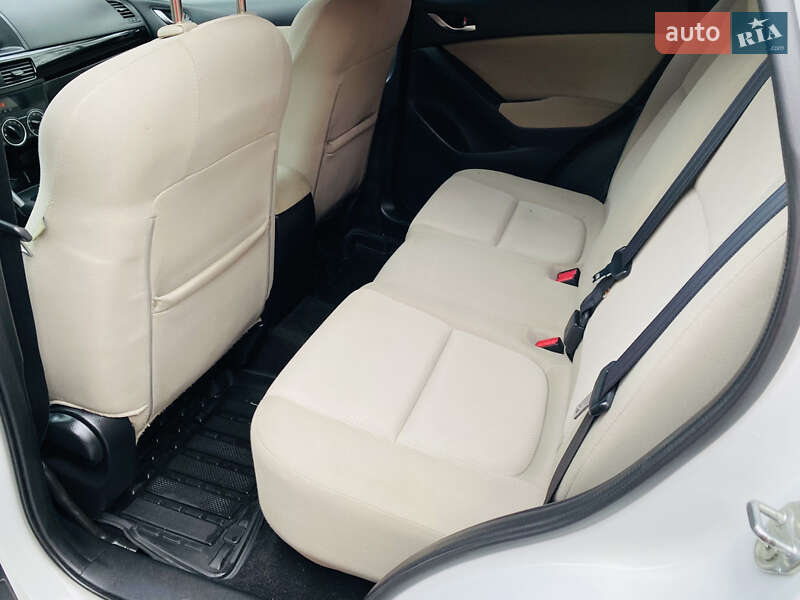 Внедорожник / Кроссовер Mazda CX-5 2012 в Харькове