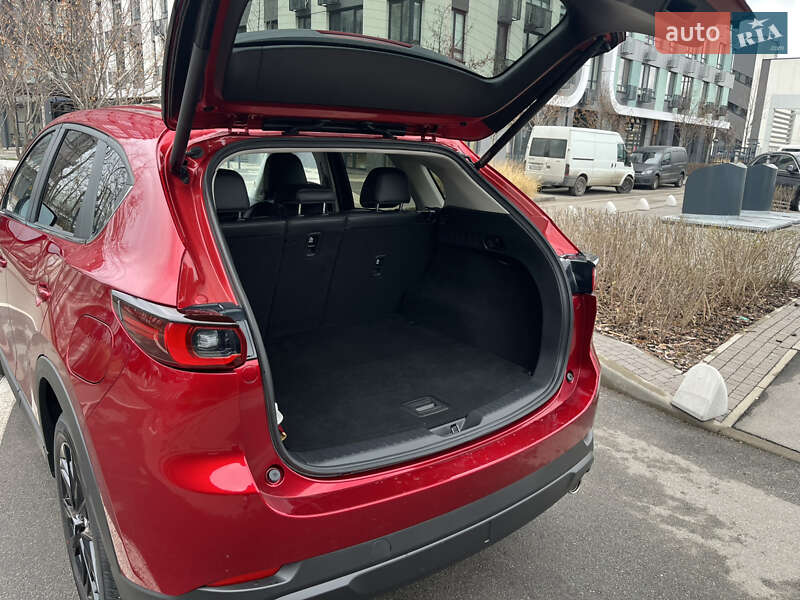 Внедорожник / Кроссовер Mazda CX-5 2024 в Киеве