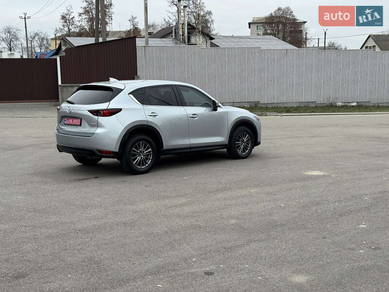 Позашляховик / Кросовер Mazda CX-5 2017 в Києві фото 12 Позашляховик / Кросовер Mazda CX-5 2017 в Києві