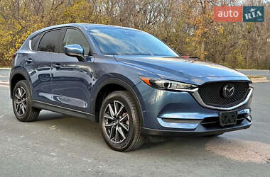 Внедорожник / Кроссовер Mazda CX-5 2017 в Киеве