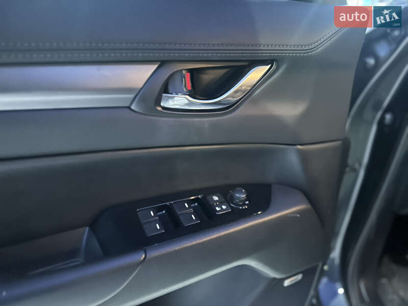 Позашляховик / Кросовер Mazda CX-5 2018 в Дніпрі фото 12 Позашляховик / Кросовер Mazda CX-5 2018 в Дніпрі