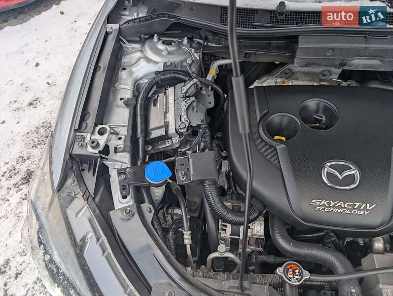 Позашляховик / Кросовер Mazda CX-5 2016 в Рівному