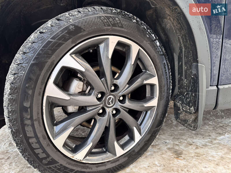 Внедорожник / Кроссовер Mazda CX-5 2016 в Львове