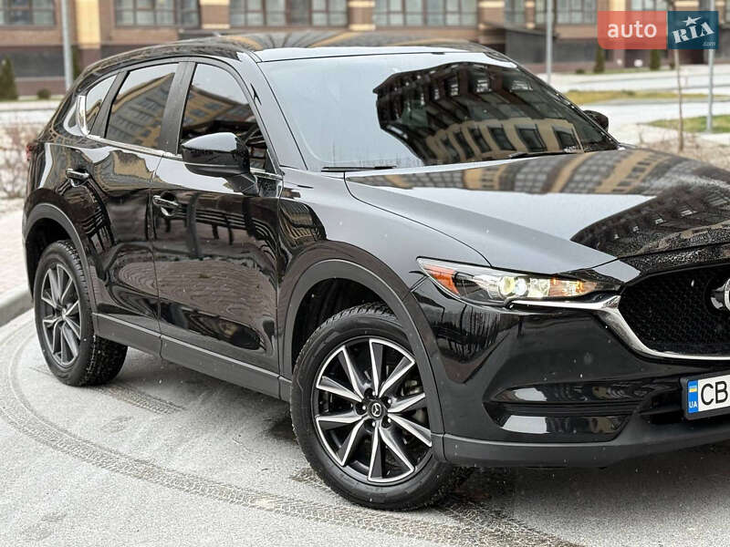 Внедорожник / Кроссовер Mazda CX-5 2017 в Киеве