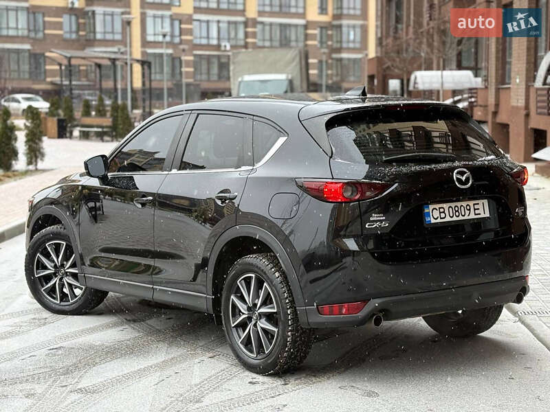 Внедорожник / Кроссовер Mazda CX-5 2017 в Киеве
