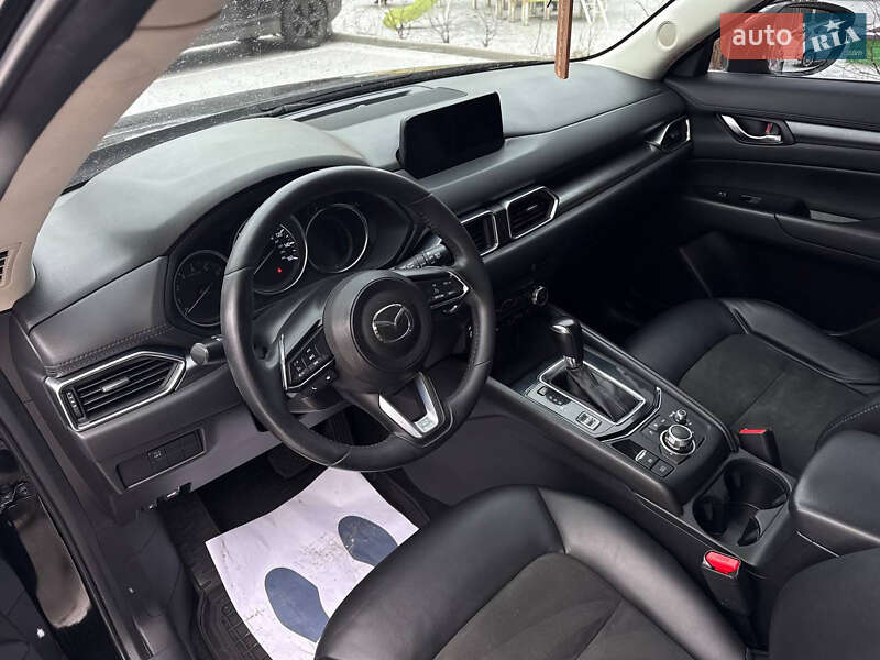 Внедорожник / Кроссовер Mazda CX-5 2017 в Киеве