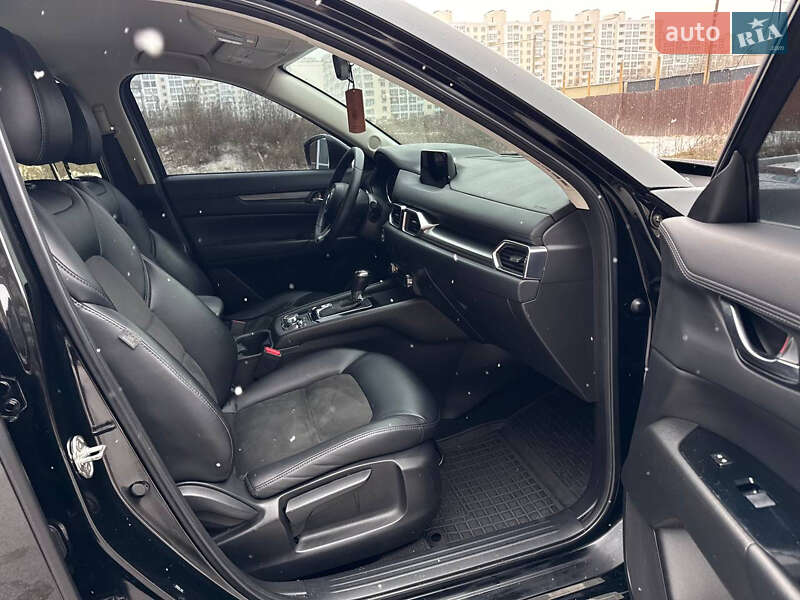 Внедорожник / Кроссовер Mazda CX-5 2017 в Киеве