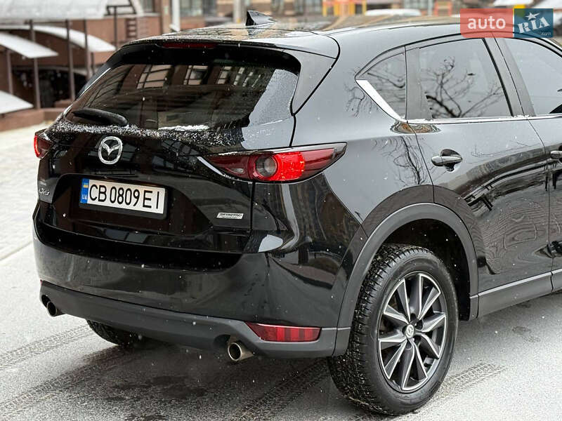 Внедорожник / Кроссовер Mazda CX-5 2017 в Киеве