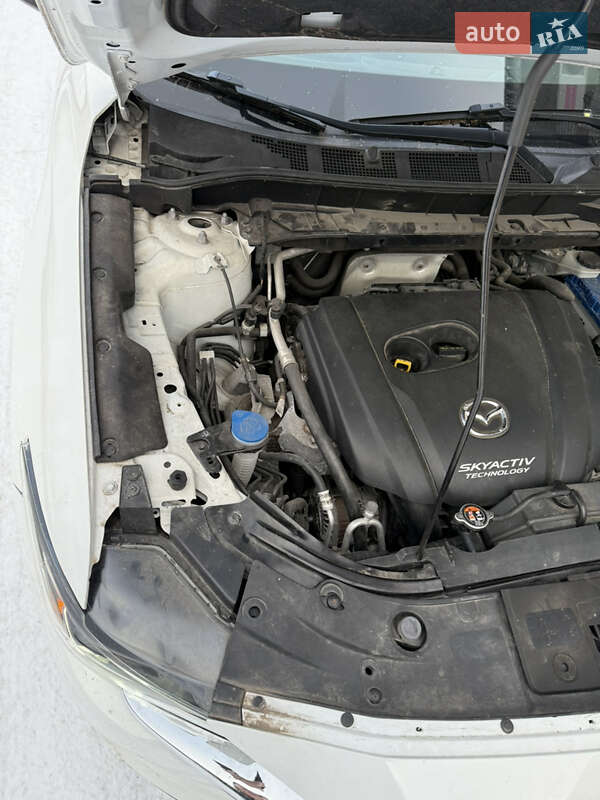 Внедорожник / Кроссовер Mazda CX-5 2017 в Киеве