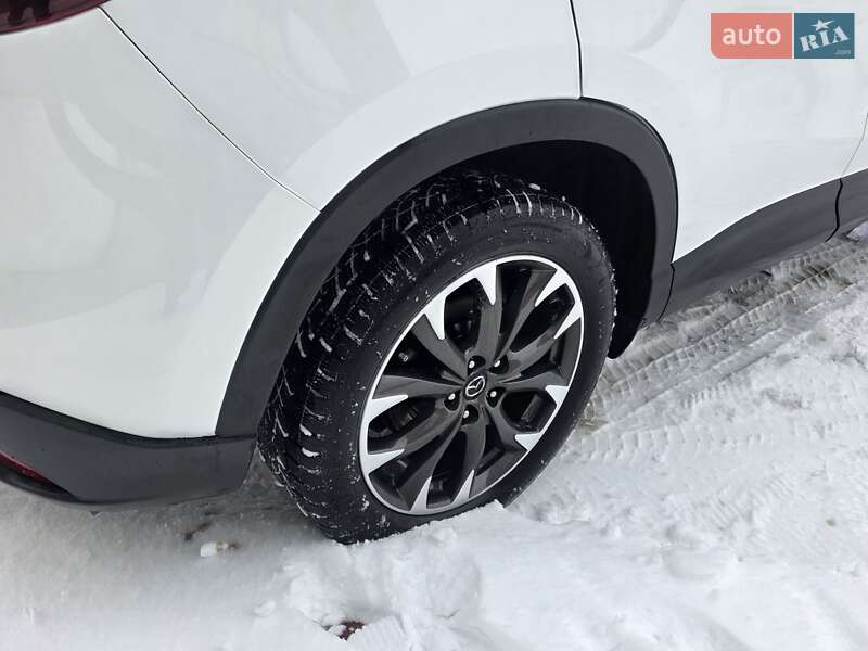 Внедорожник / Кроссовер Mazda CX-5 2017 в Ивано-Франковске