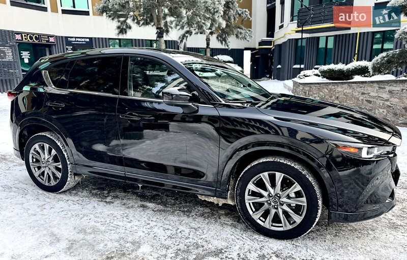 Внедорожник / Кроссовер Mazda CX-5 2025 в Киеве