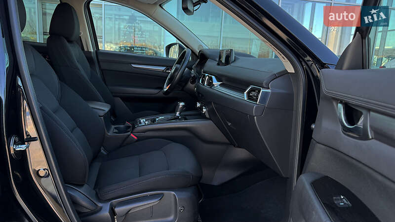 Внедорожник / Кроссовер Mazda CX-5 2017 в Ровно фото 6 Внедорожник / Кроссовер Mazda CX-5 2017 в Ровно