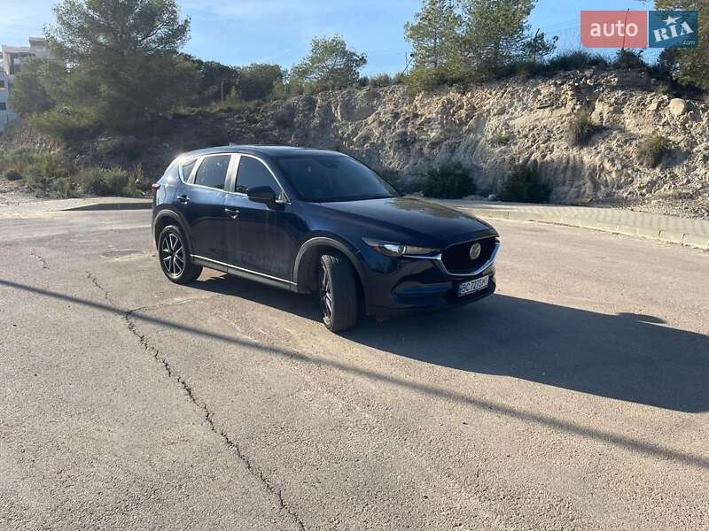 Позашляховик / Кросовер Mazda CX-5 2017 в Львові