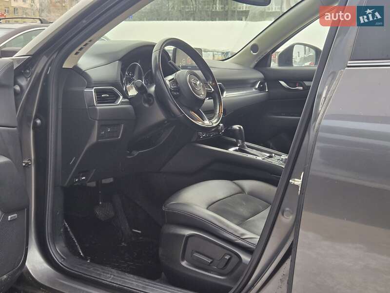 Внедорожник / Кроссовер Mazda CX-5 2017 в Киеве фото 8 Внедорожник / Кроссовер Mazda CX-5 2017 в Киеве