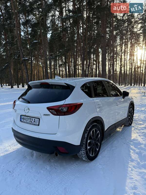 Внедорожник / Кроссовер Mazda CX-5 2015 в Сумах