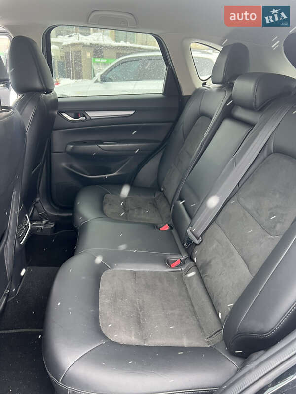 Внедорожник / Кроссовер Mazda CX-5 2017 в Ивано-Франковске