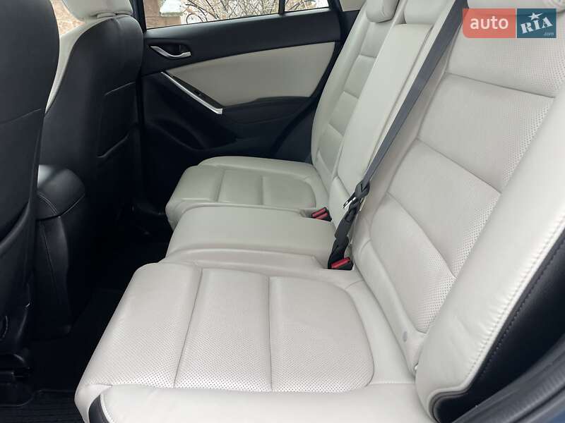 Внедорожник / Кроссовер Mazda CX-5 2017 в Ровно фото 75 Внедорожник / Кроссовер Mazda CX-5 2017 в Ровно